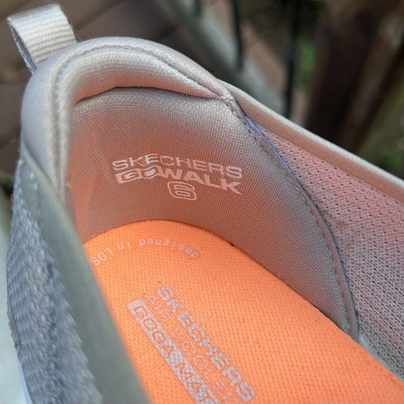 Skechers GoWalk6 slip on shoes (10W) - Picture 4 of 7